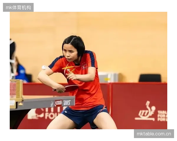 韩国队在双打项目上表现突出,占据女子双打与混合双打头名。 韩国队在双打项目上表现突出,占据女子双打与混合双打头名。